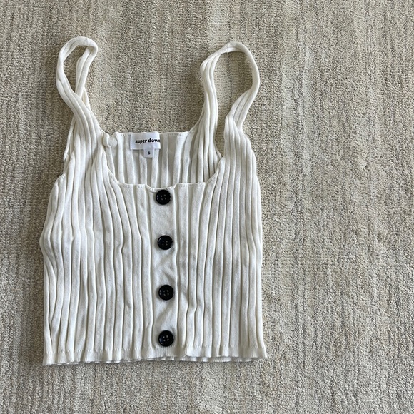 Crop tank , cream color, worn once - Picture 2 of 7